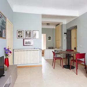  Appartamento Your Nest In - Via Cantoni Italia