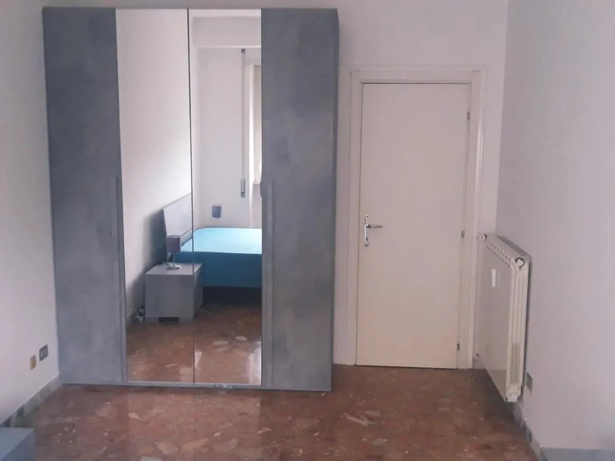Séjour chez l'habitant Camera Matrimoniale Vicino A San Pietro
